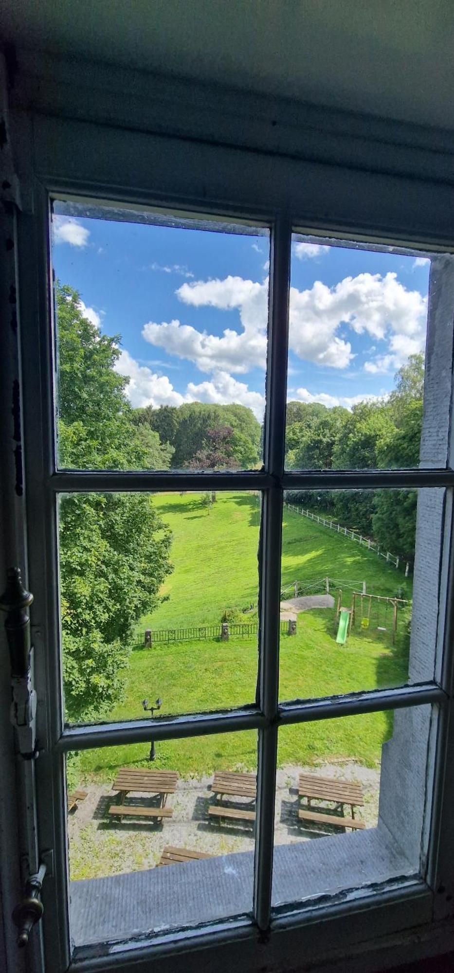 Le Petit Chateau De Blier Villa Érezée Eksteriør bilde